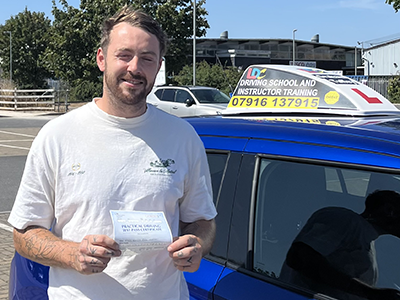 Finn Lomas's Driving Test Pass Testimonial