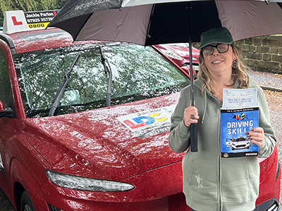 Emma-jayne Van Hemert's Driving Test Pass Testimonial