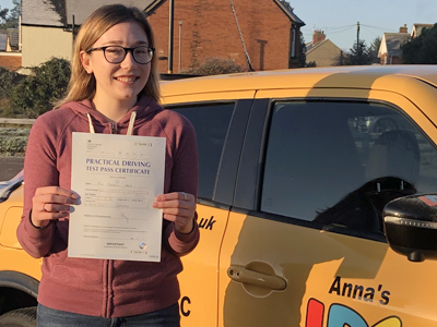 Rhianna White's Testimonial