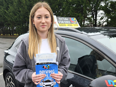 Ella Wilson's Driving Test Pass Testimonial