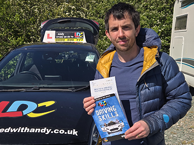 Simon Roberts's Driving Test Pass Testimonial