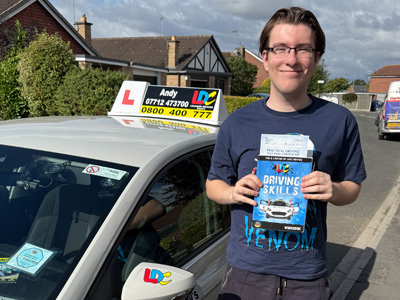 Tom Abbey's Driving Test Pass Testimonial