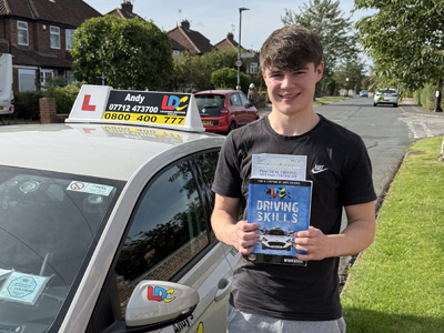 Sam Whyte's Driving Test Pass Testimonial
