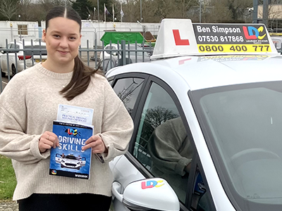 Emily Newnham (Woodingdean)'s Driving Test Pass Testimonial