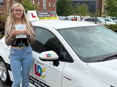 Tia Louise's Driving Test Pass Testimonial